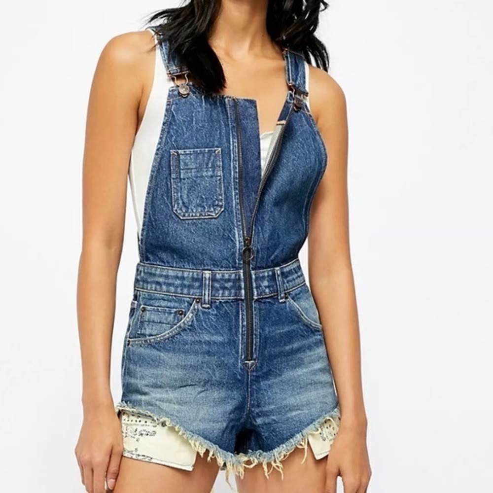 Free People. New!‎ Sunkissed Short Overalls